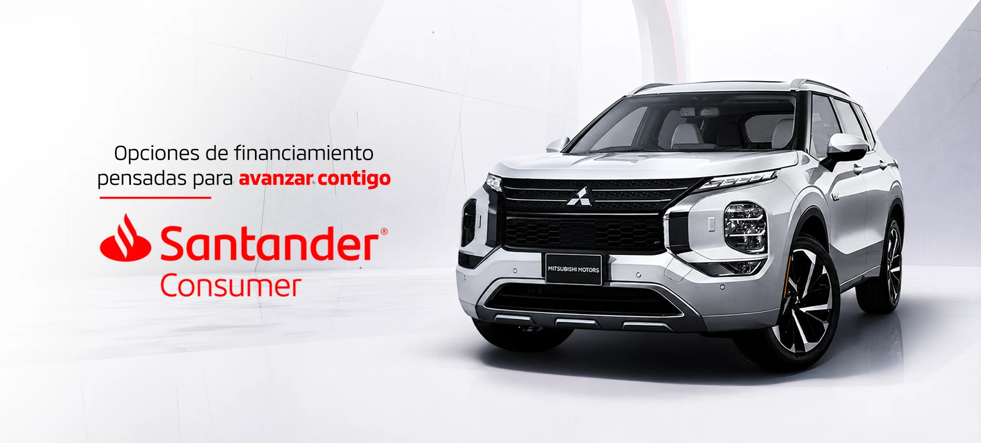 Opciones de financiamiento pensadas para avanzar contigo. Santander Consumer. Mitsubishi SUV blanco.