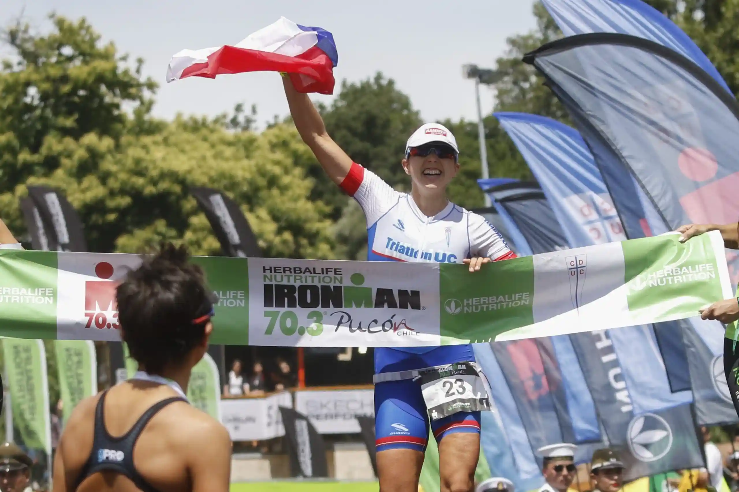 macarena salazar sorprende y consigue el nronce en el ironman de pucón