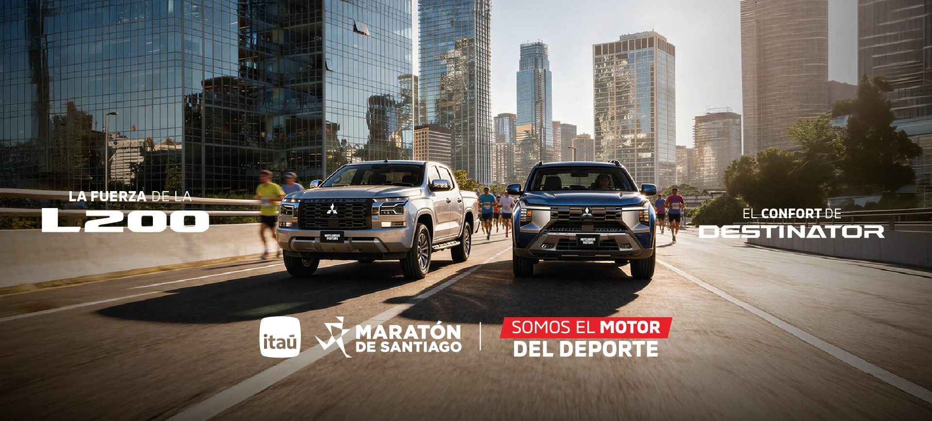 Una camioneta y un SUV están en la calle con maratonistas